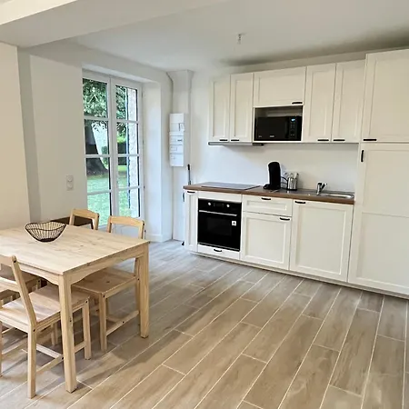Logis Soandre Apartment Soindres